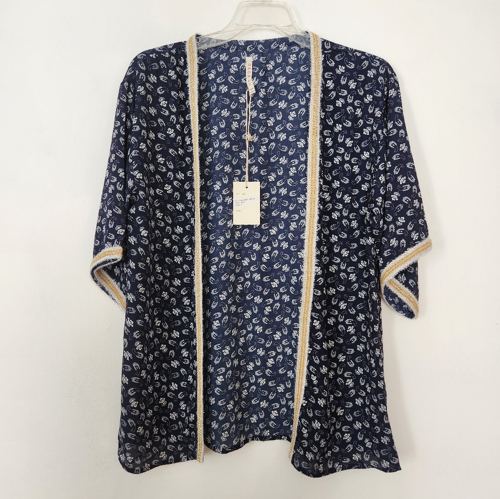NWT Raga paisley print open front short kimono top Size S